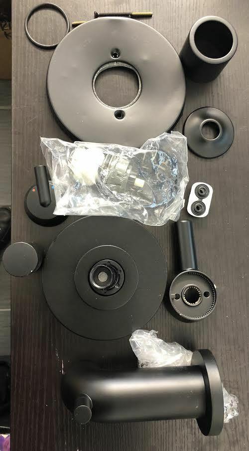 Delta Trinsic 1-Handle Wall Mount Tub/Shower Trim Kit H2Okinetic Sold AS IS