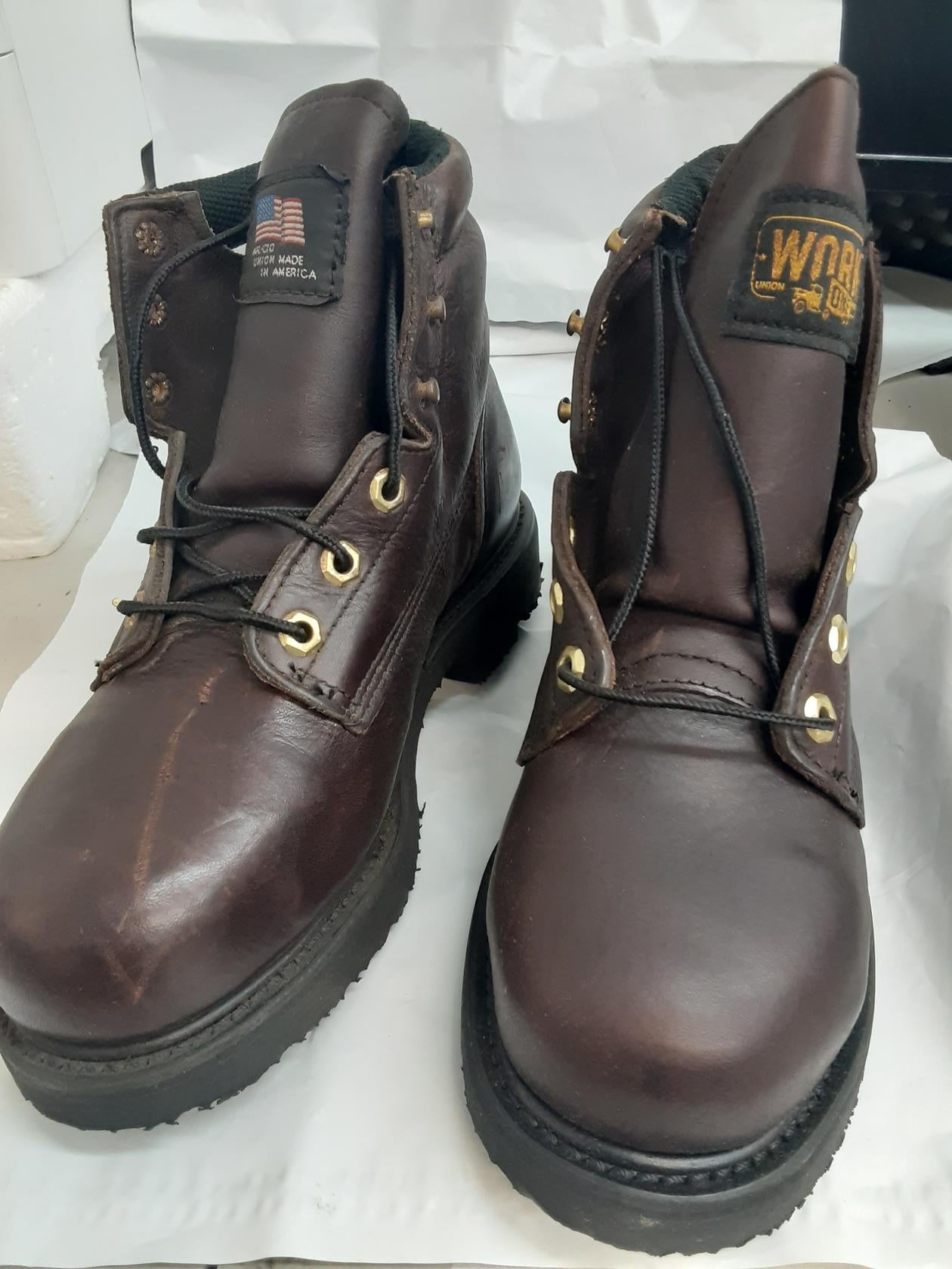 88156 Work One Men's 6" Steel Toe Work Boots,Brown,4.5 D (USED)