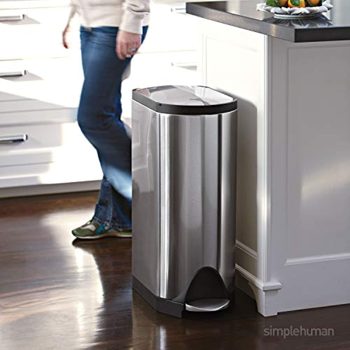 simplehuman 40L- 10.6 Gal Trash/ Recyclable Rectangular Can (has scratches)