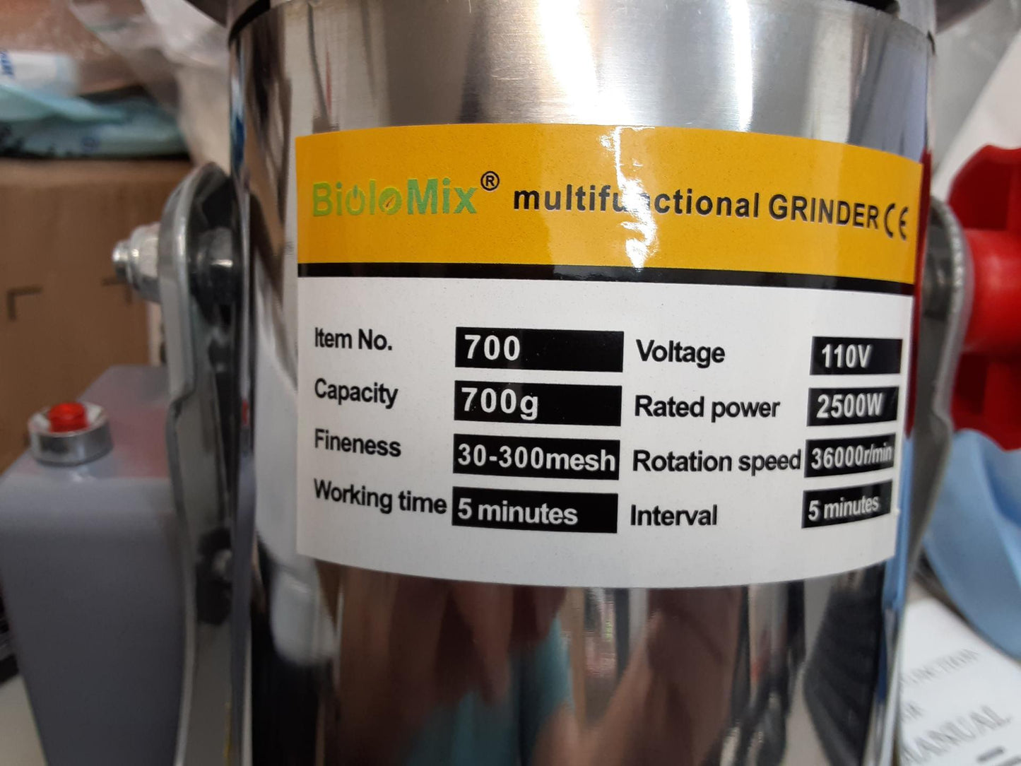 BIoloMix 700g Grains Spices Herbals Grinding Machine