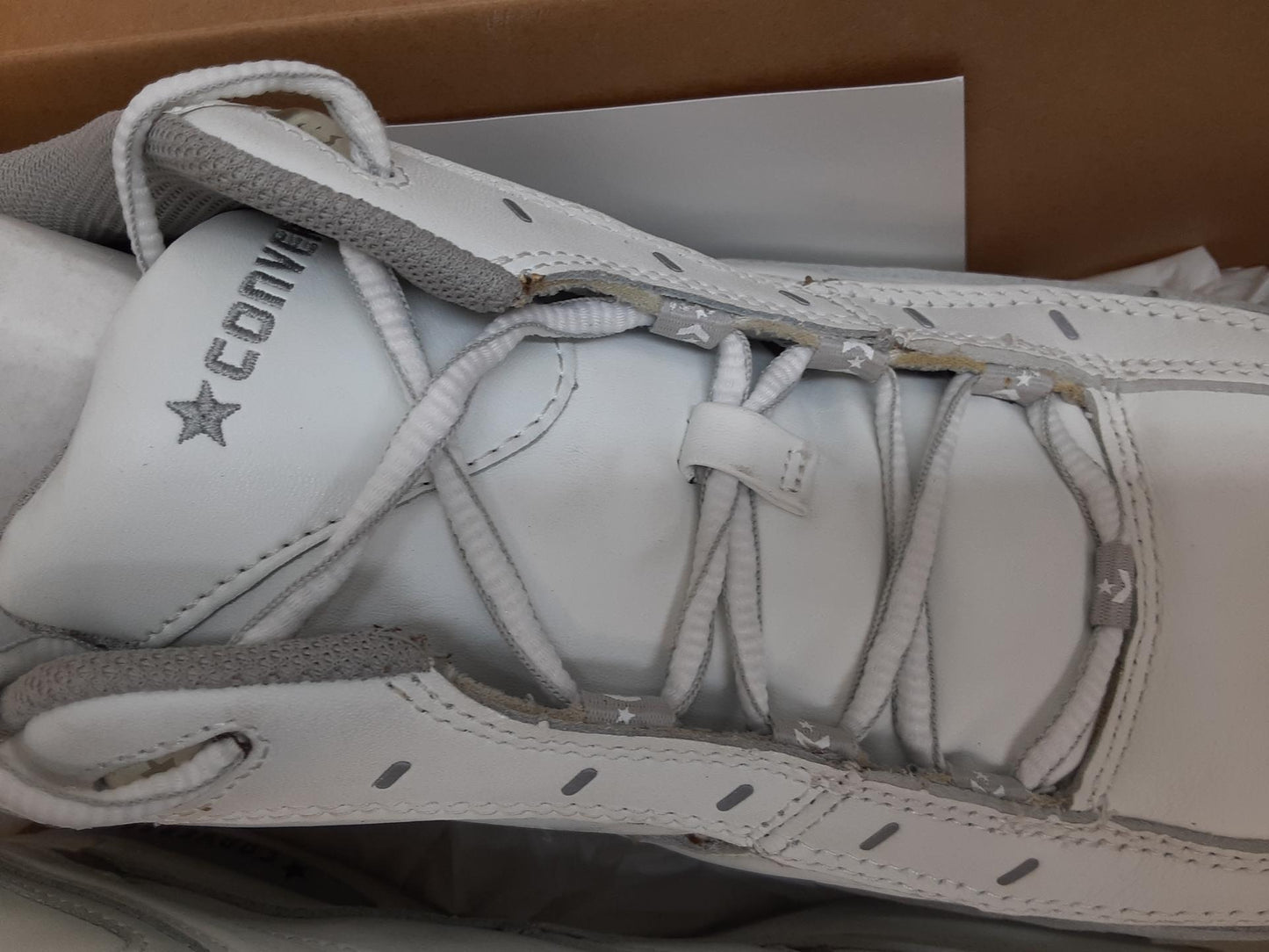 Converse AllStar Supreme Mens White Leather C4340, Size 14 Medium
