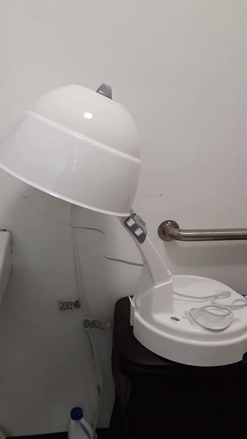 Conair Pro Style 1875 Watts Hair Dryer (Preowned) See Photos