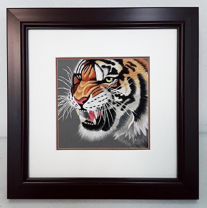 Chinese SuZhou Silk Embroidery Frame | TIGER 2