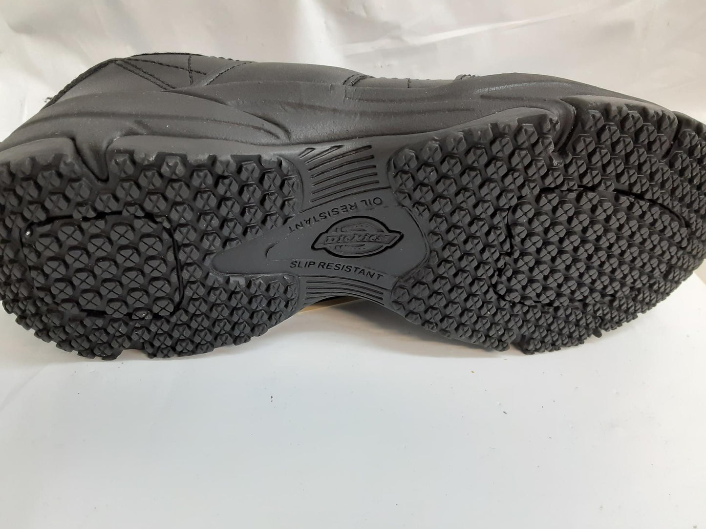 Dickies Quilted Oxford-Slip Resistant- Black-CD3220- 7.5 Wide-Women- Preowned