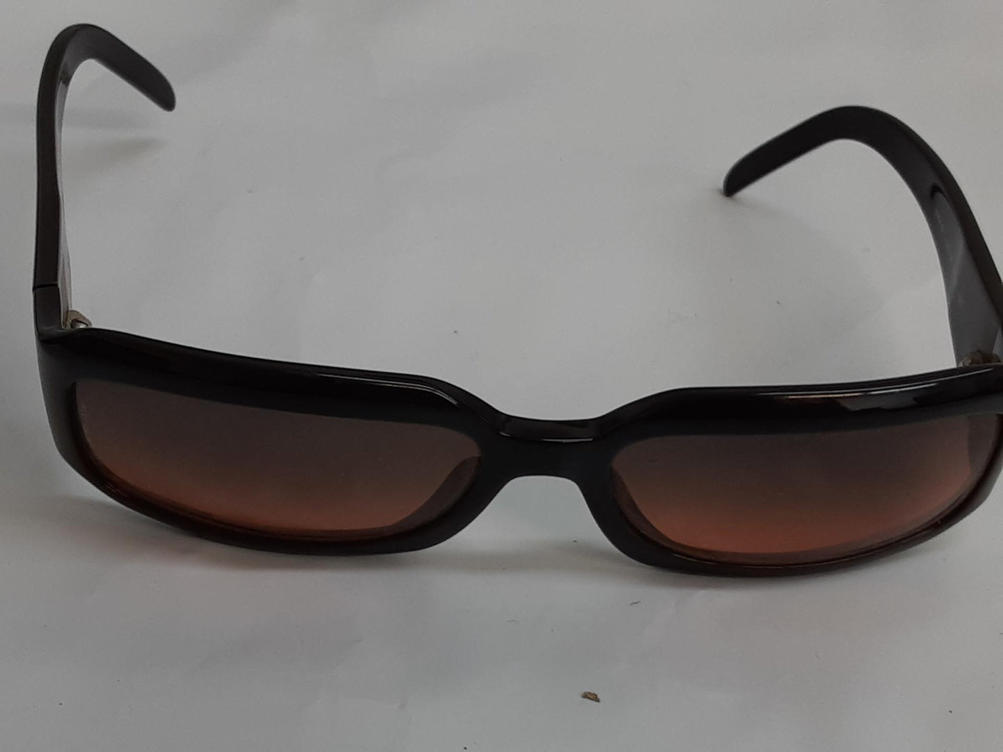 Authentic Chanel Sunglasses, Black/Tinted, (61 □ 17) style 5064-B [PREOWNED]