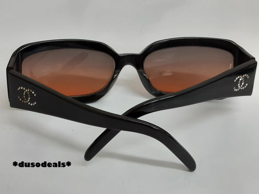 Authentic Chanel Sunglasses, Black/Tinted, (61 □ 17) style 5064-B [PREOWNED]