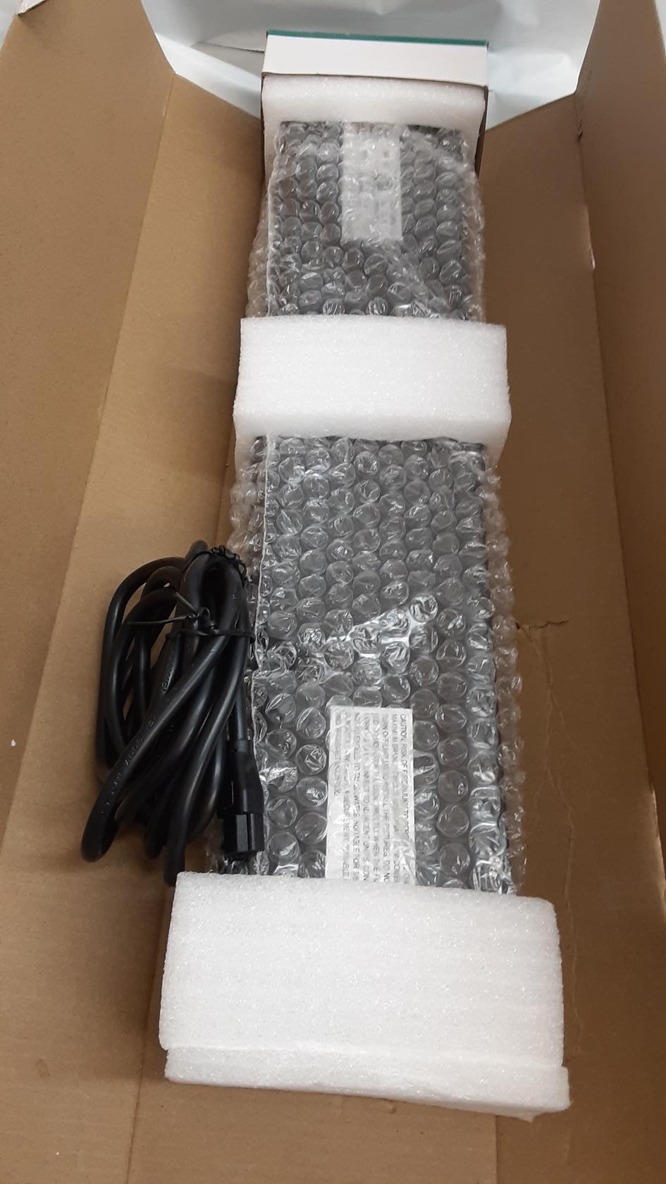 NSL 3 Color Temperature LED Task Light 380-450 lumens/ 2700K-4000K (open box)