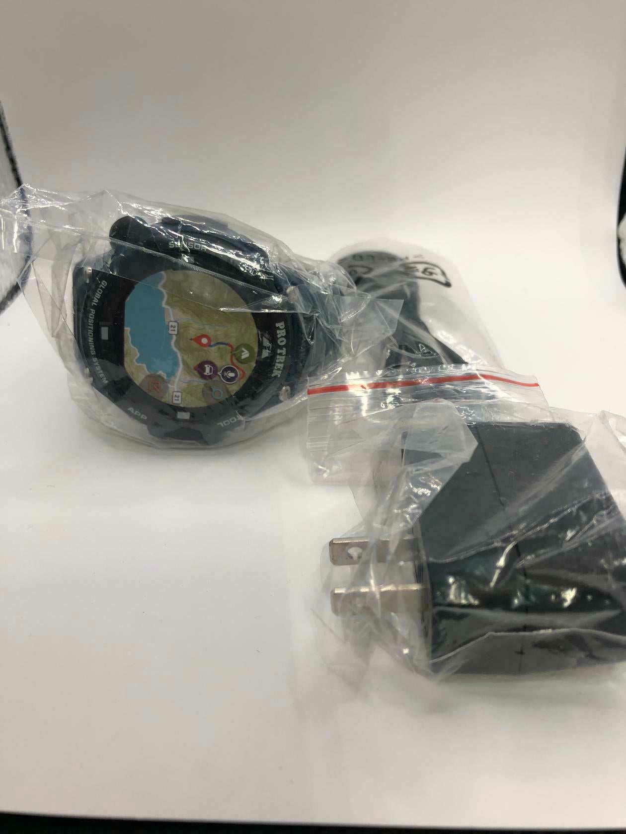 Casio Men's PRO Trek Smart Quartz Sport Watch (Model: WSD-F20) Blue USED Good